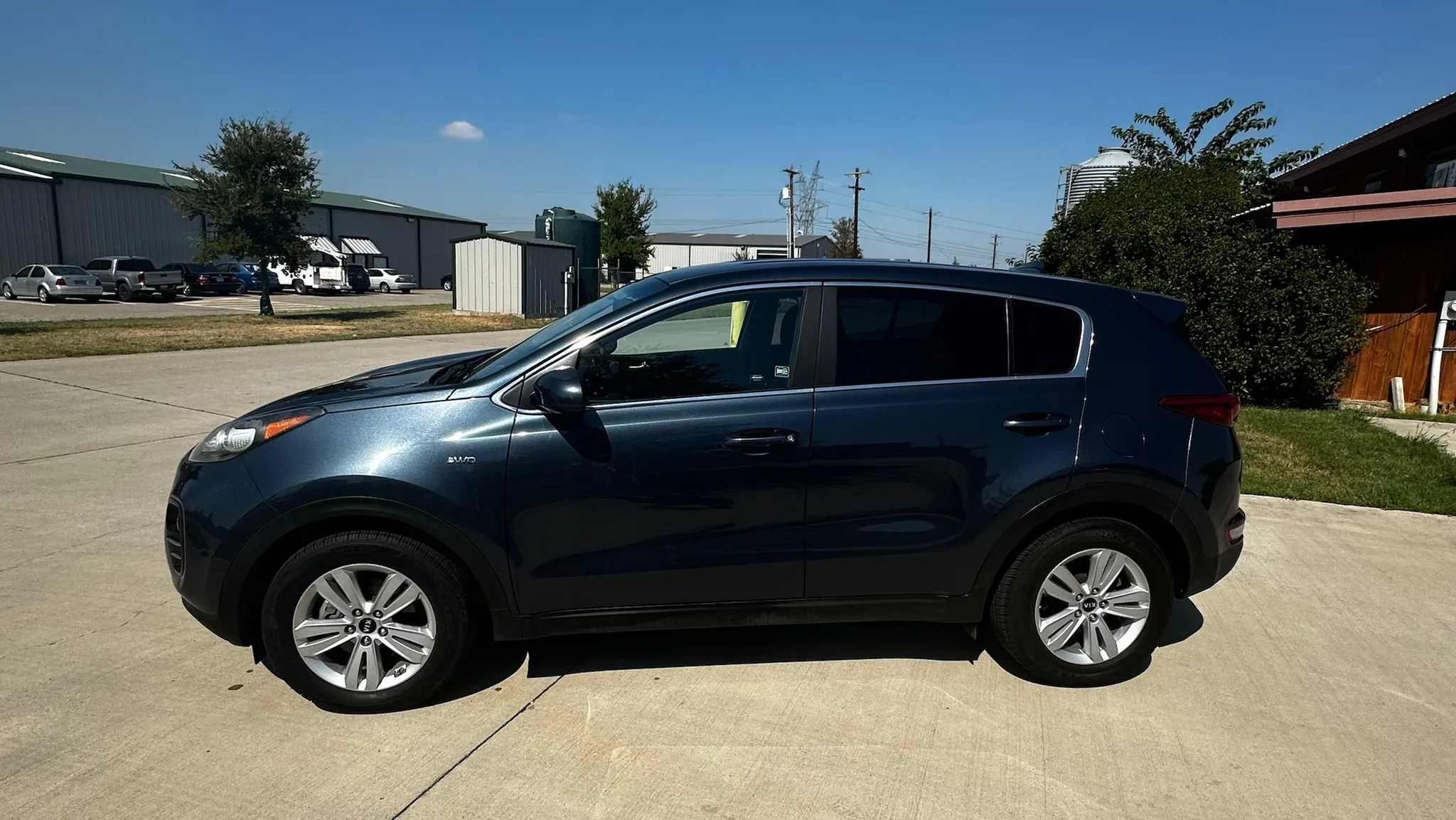 Kia Sportage — photo 12 of 18