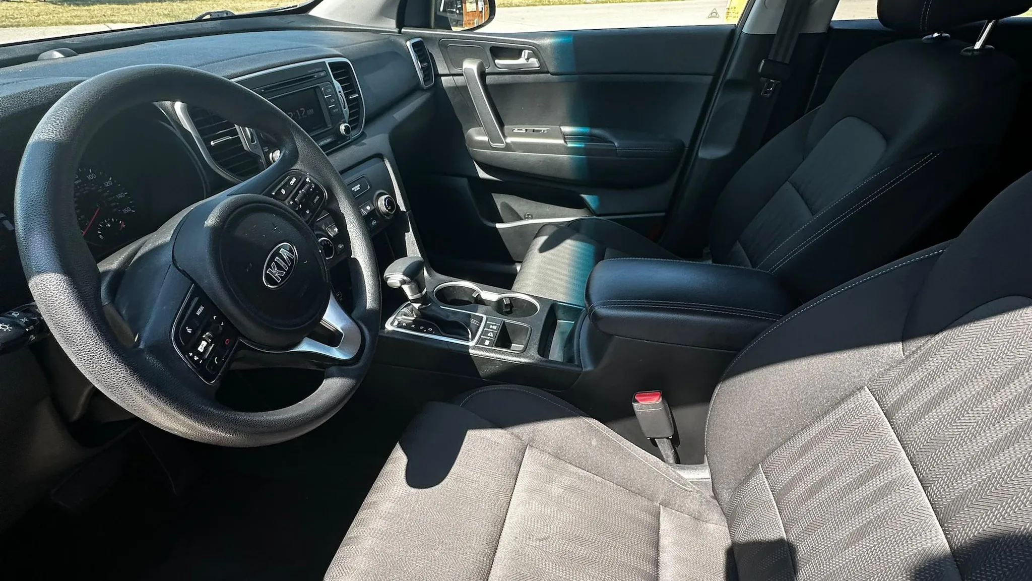 Kia Sportage — photo 7 of 18