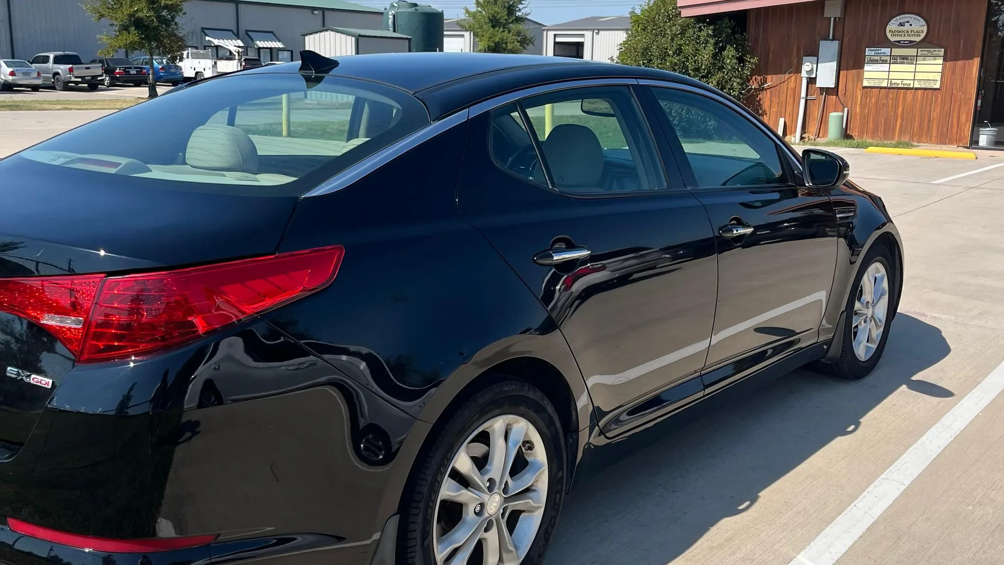 Kia Optima — photo 2 of 13