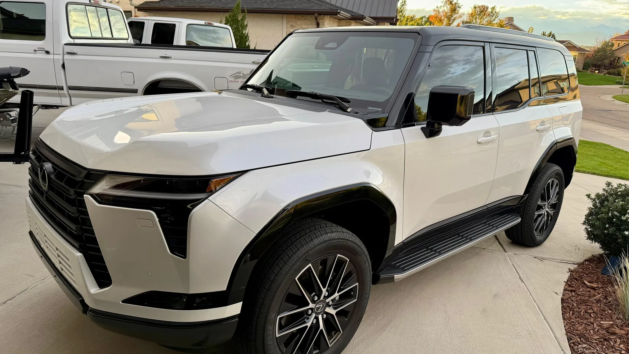 Lexus GX — photo 3 of 9