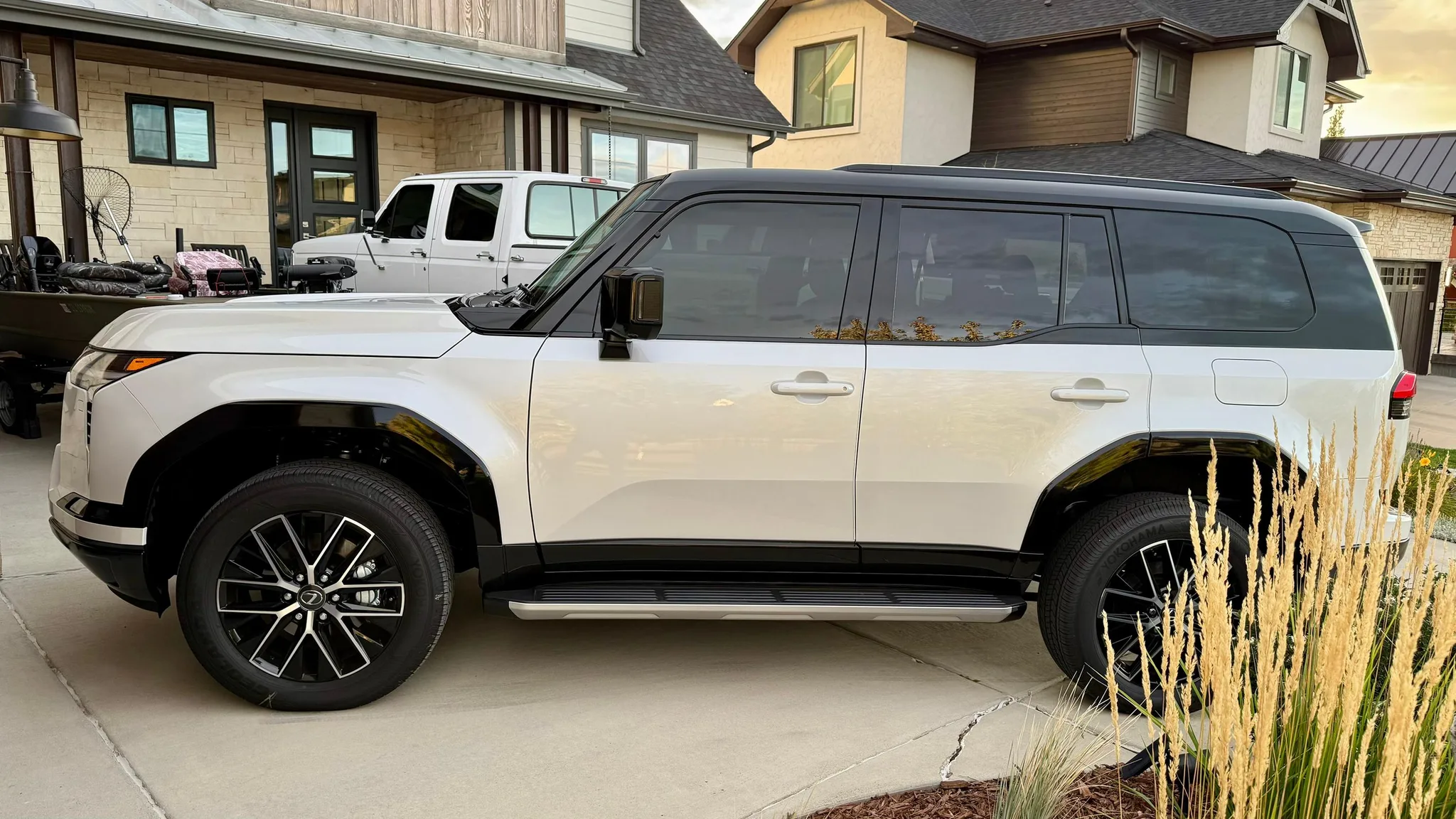 Lexus GX — photo 2 of 9