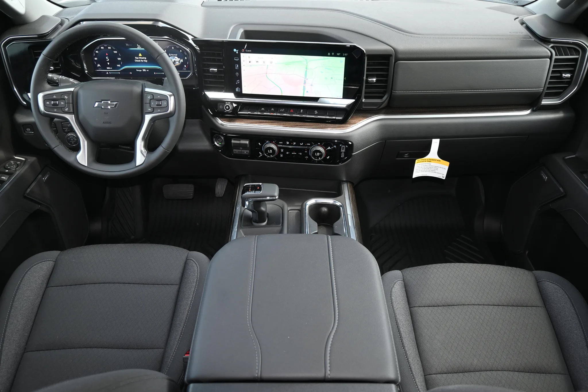 Chevrolet Silverado 1500 — photo 3 of 5