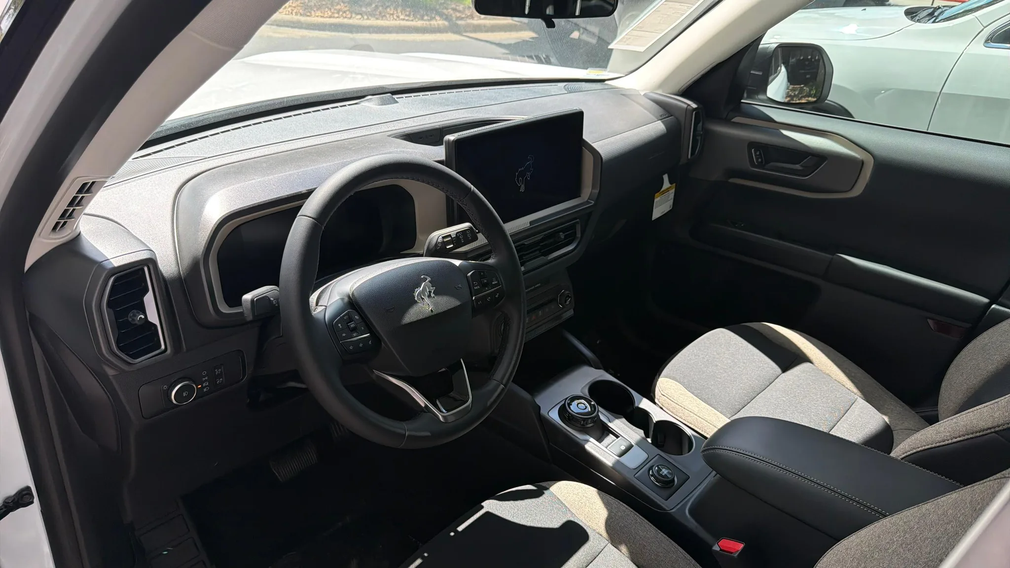 Ford Bronco Sport — photo 2 of 2