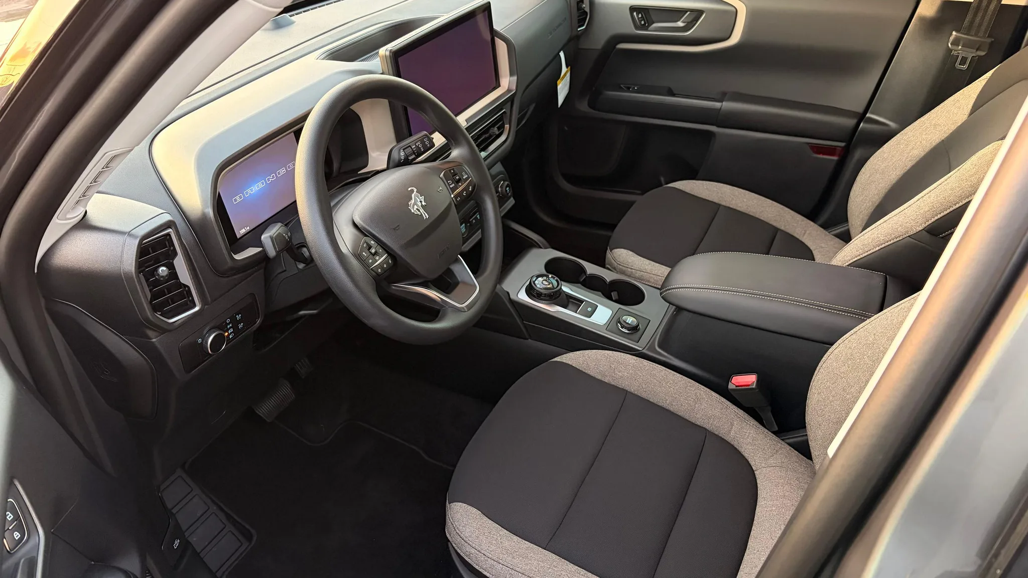 Ford Bronco Sport — photo 2 of 2