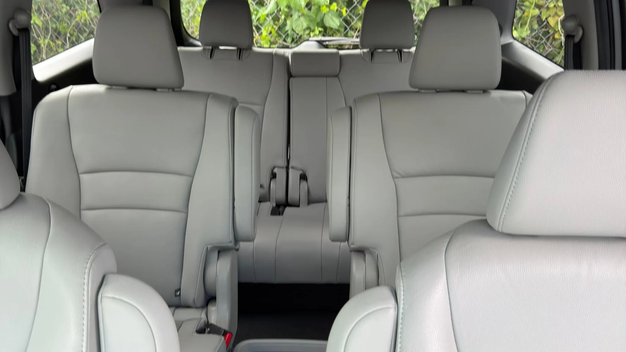 Honda Pilot — photo 4 of 4