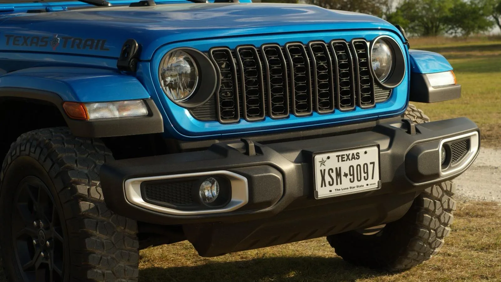 Jeep Gladiator — photo 12 of 13