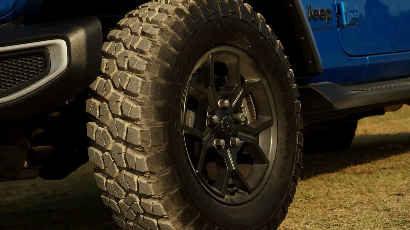 Jeep Gladiator — photo 9 of 13