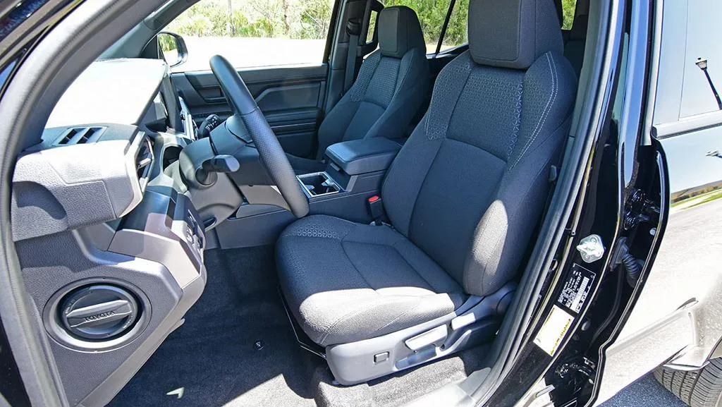 Toyota 4Runner — photo 5 of 6