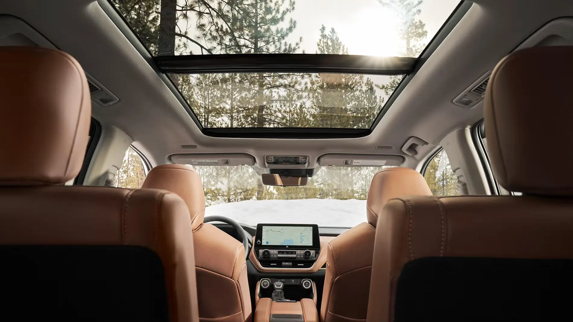 Toyota Grand Highlander — photo 3 of 3
