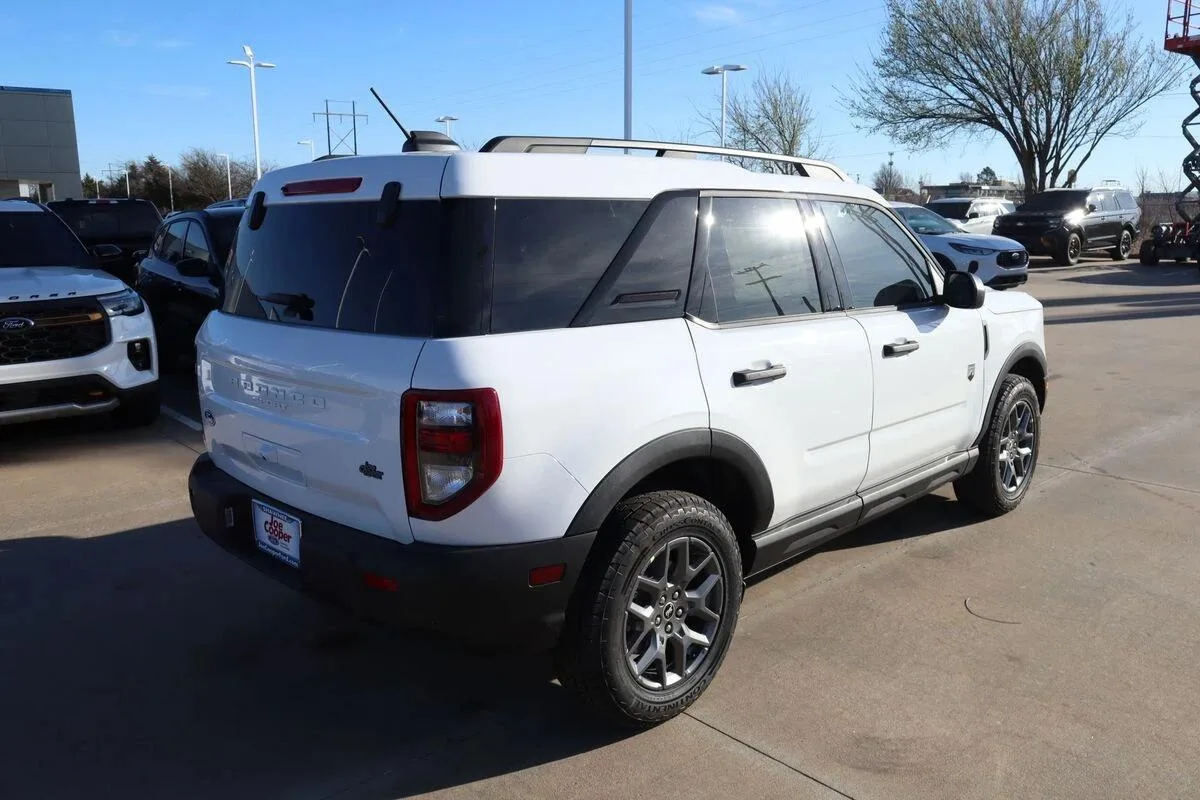 Ford Bronco Sport — photo 3 of 3