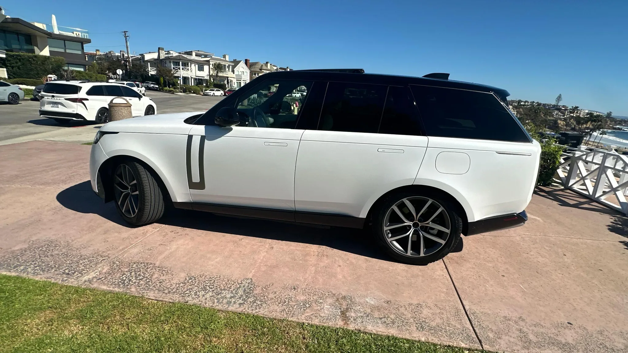 Land Rover Range Rover — photo 3 of 20