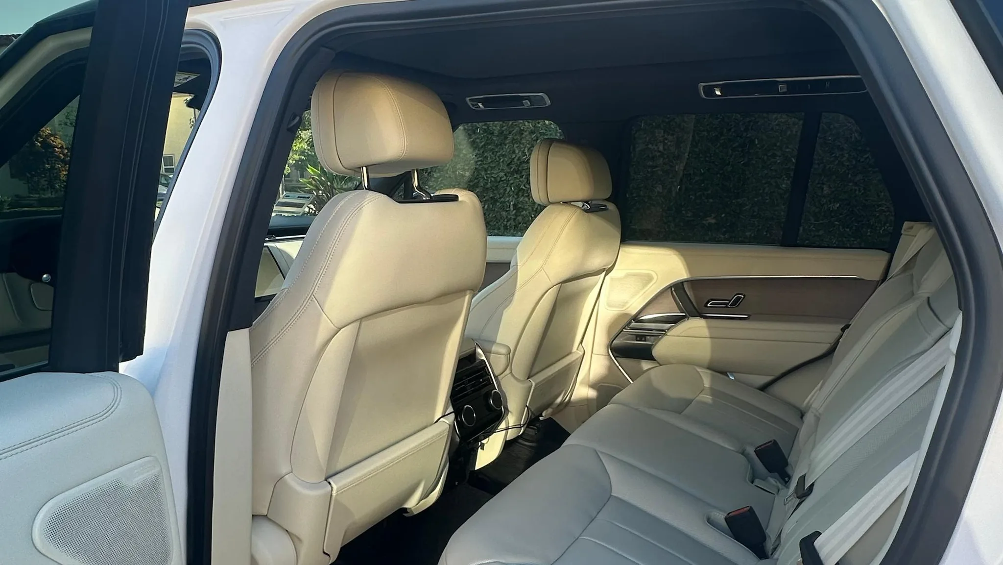 Land Rover Range Rover — photo 7 of 20